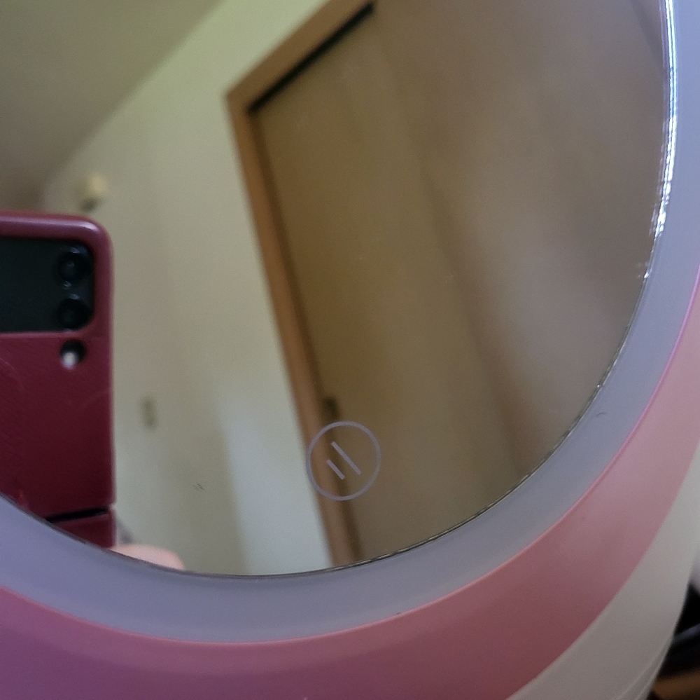 3 Drawer + Extra Storage Makeup Mirror - Picture 6 of 10